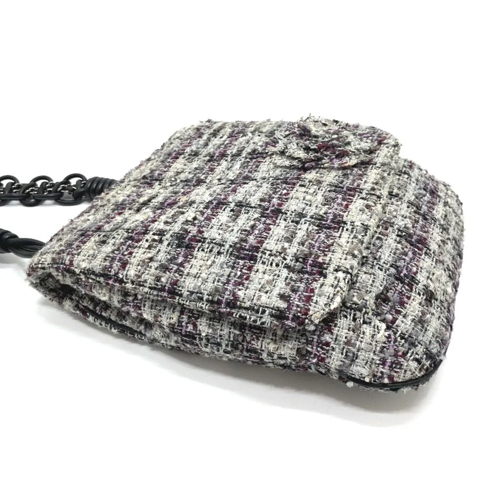 CHANEL Gray Shoulder Bag